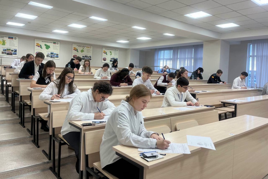 v-SKFU-opredelili-luchshih-yunyh-geografov-Stavropolya-ncfu-ru-02.jpg v-SKFU-opredelili-luchshih-yunyh-geografov-Stavropolya-ncfu-ru-02.jpg