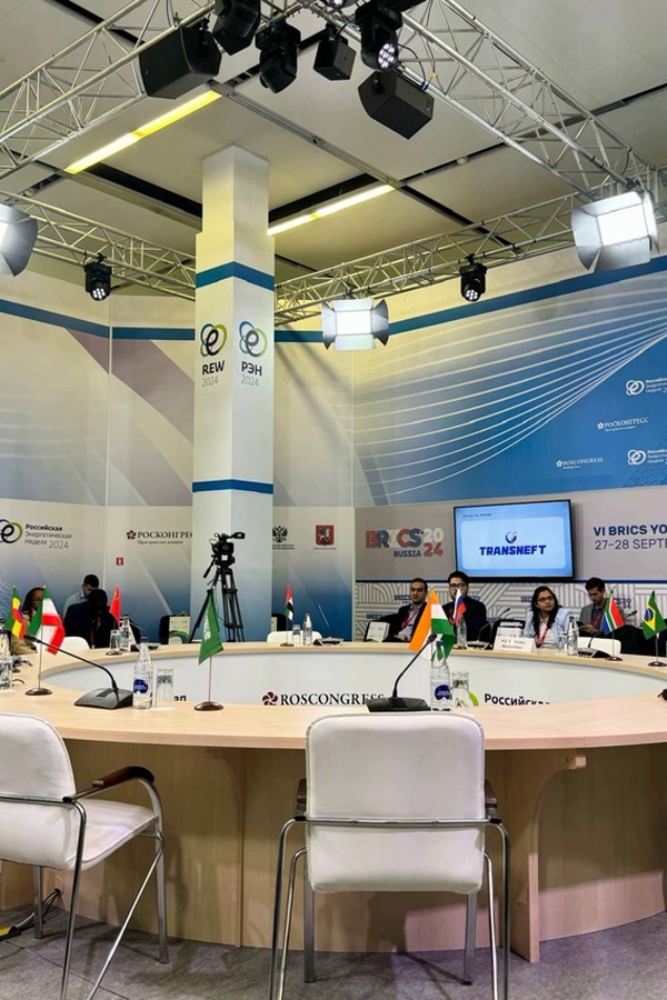 studentka_fmo_delegat _molodyozhnogo _sammita _brics_ncfu_ru_05.jpg studentka_fmo_delegat _molodyozhnogo _sammita _brics_ncfu_ru_05.jpg