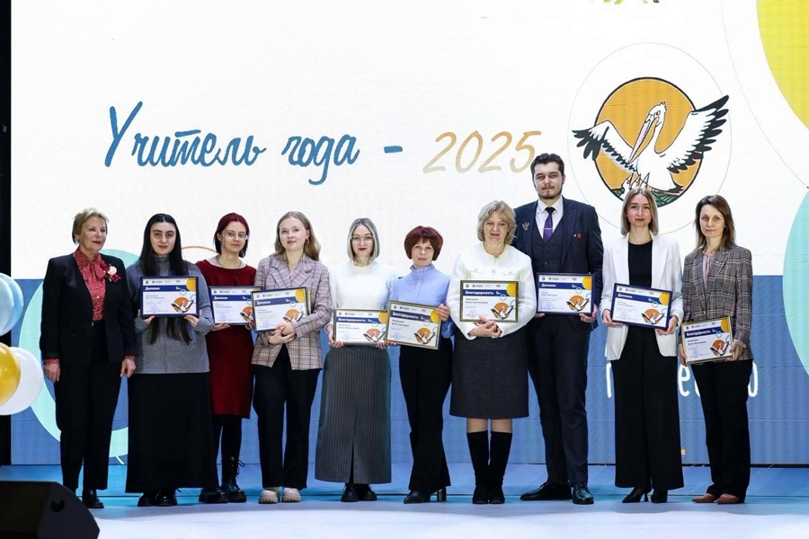 v_SKFU_otmetili_luchshih_pedagogov_fmo_ncfu_ru_02.jpg