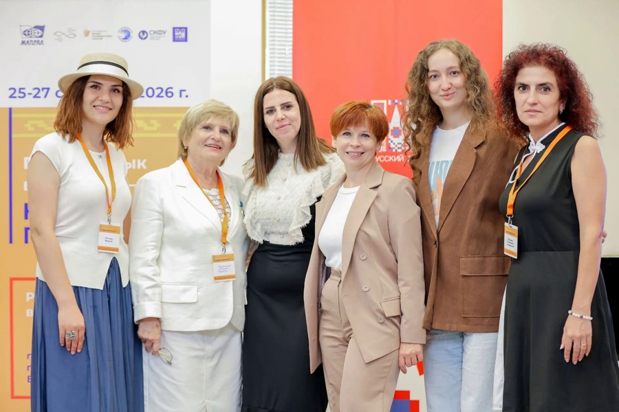 docent-fmo-provela-avtorskie-master-klassy-dlya-rusistov-Armenii-fmo-ncfu-ru-01.jpg
