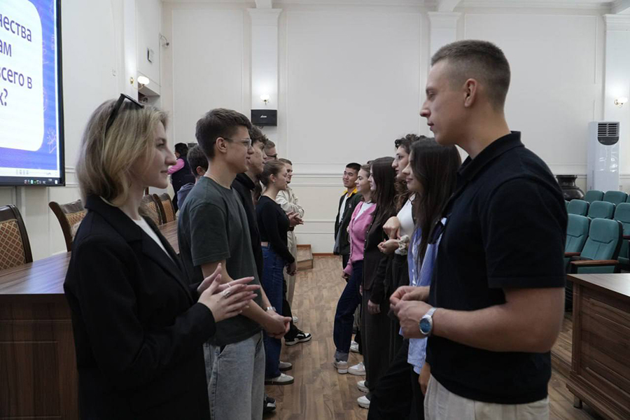 Startovala-Mezhdunarodnaya-shkola-Studturizma-v-Samarkande-_1_.jpg Startovala-Mezhdunarodnaya-shkola-Studturizma-v-Samarkande-_1_.jpg