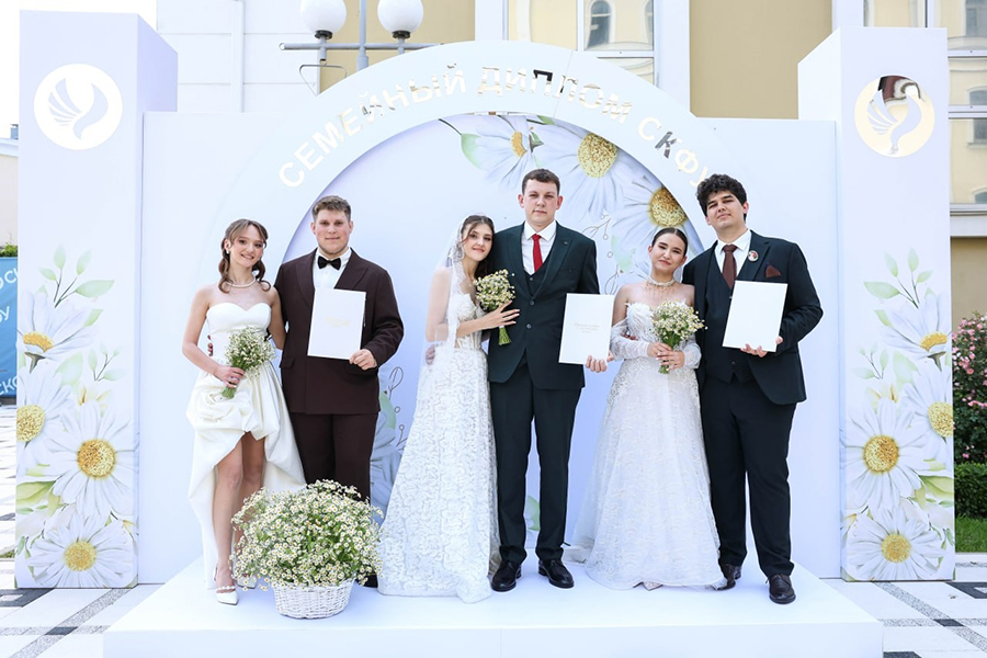 letopis-studencheskih-semej-fmo-popolnilas-novoj-stranicej-fmo-ncfu-ru-01.jpg